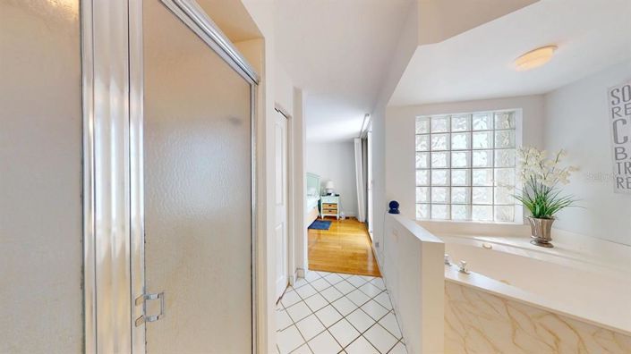 Image No.20-3 Bed Property for sale