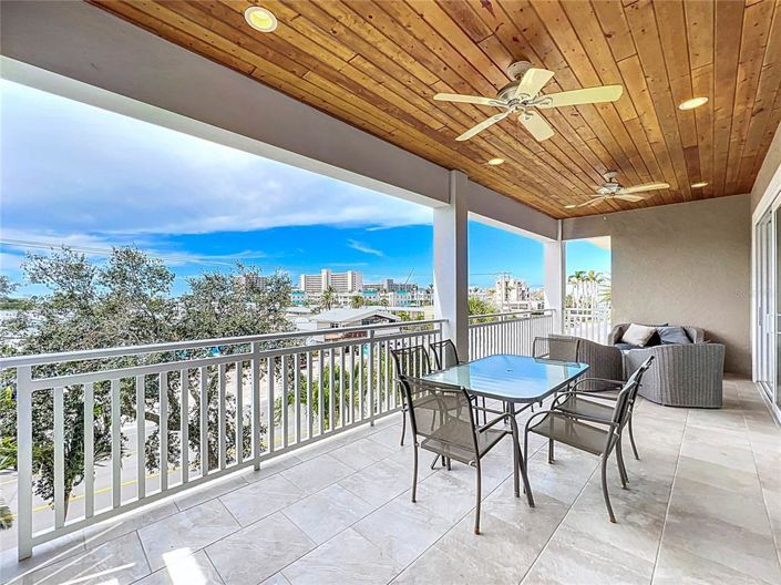 Image No.80-10 Bed Property for sale