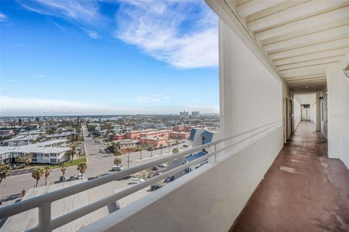 Image No.22-2 Bed Property for sale