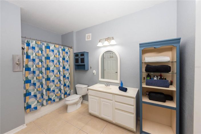 Image No.18-3 Bed Property for sale