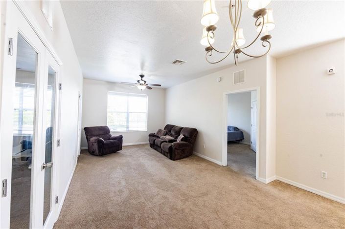 Image No.9-3 Bed Property for sale