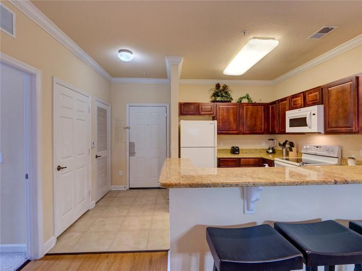 Image No.5-3 Bed Property for sale