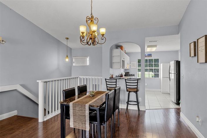 Image No.10-3 Bed Property for sale