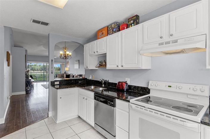 Image No.13-3 Bed Property for sale