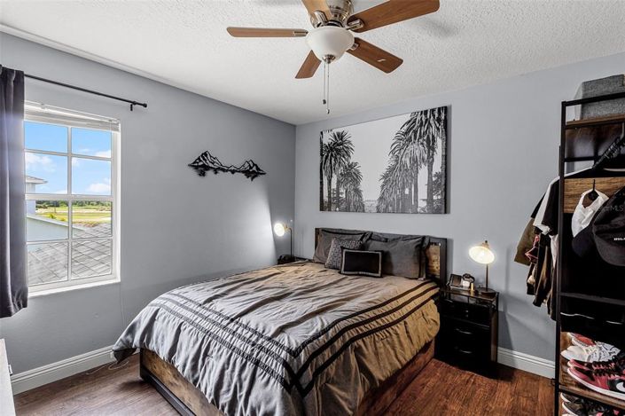 Image No.14-3 Bed Property for sale