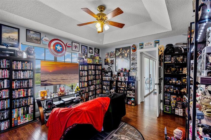 Image No.19-3 Bed Property for sale