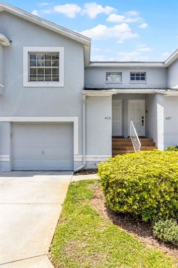 Image No.2-3 Bed Property for sale