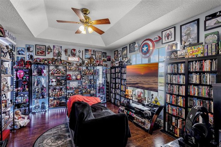 Image No.20-3 Bed Property for sale