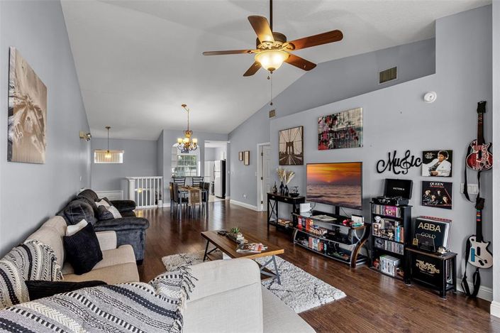 Image No.6-3 Bed Property for sale