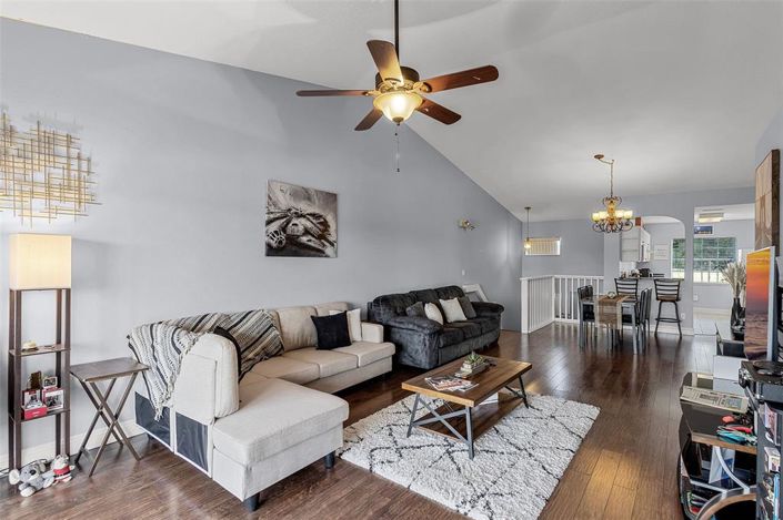 Image No.7-3 Bed Property for sale