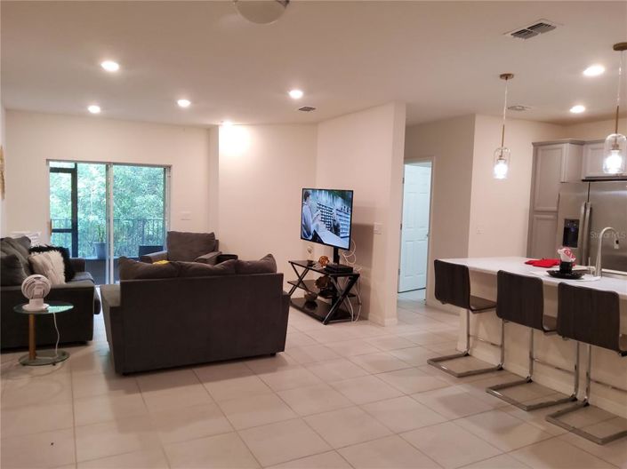 Image No.11-4 Bed Townhouse for sale