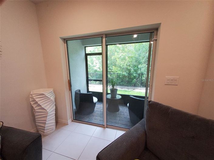 Image No.15-4 Bed Townhouse for sale