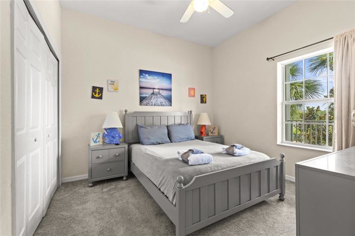 Image No.13-3 Bed Property for sale