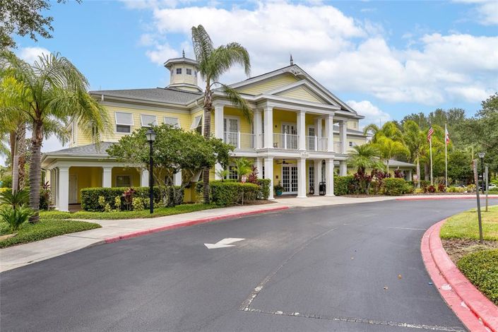 Image No.30-3 Bed Property for sale