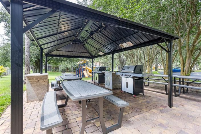 Image No.34-3 Bed Property for sale