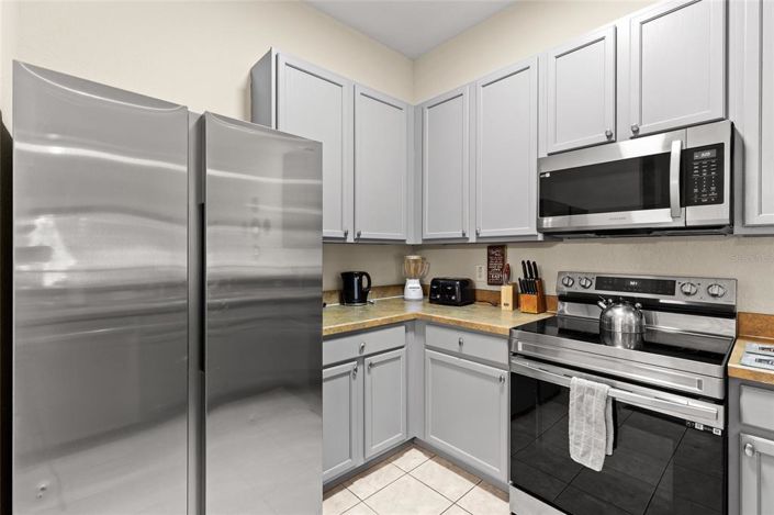 Image No.8-3 Bed Property for sale