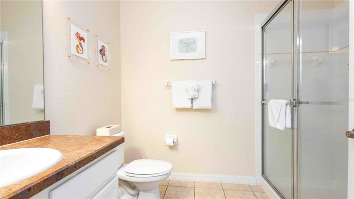 Image No.18-3 Bed Property for sale