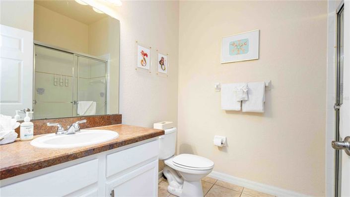 Image No.19-3 Bed Property for sale