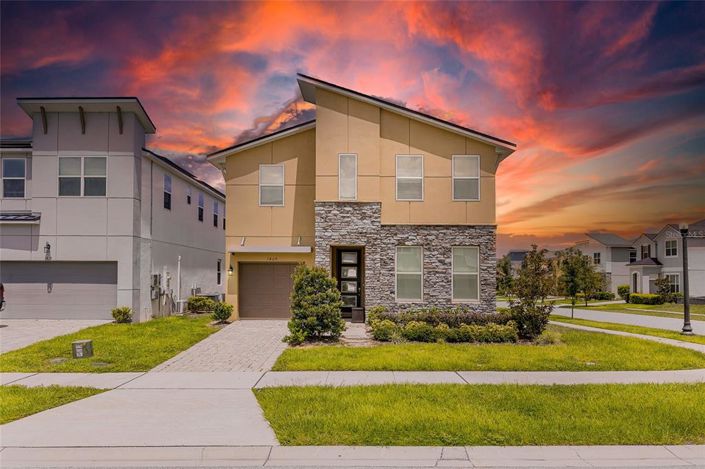 Image No.2-Propriété de 7 chambres à vendre à Kissimmee