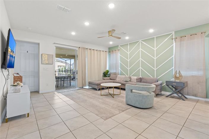 Image No.6-Propriété de 7 chambres à vendre à Kissimmee