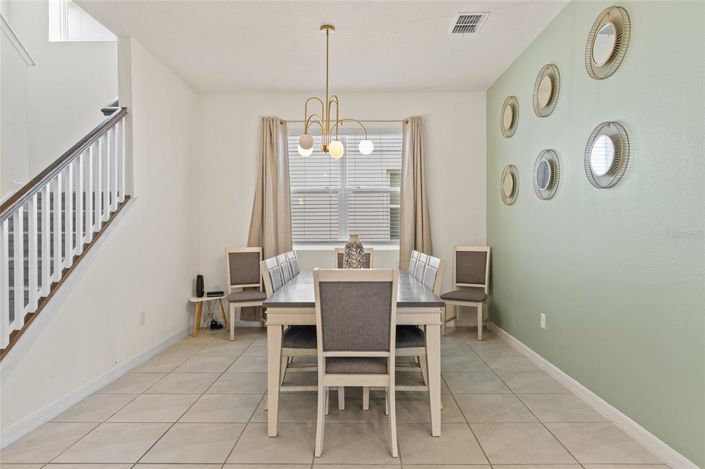 Image No.9-Propriété de 7 chambres à vendre à Kissimmee