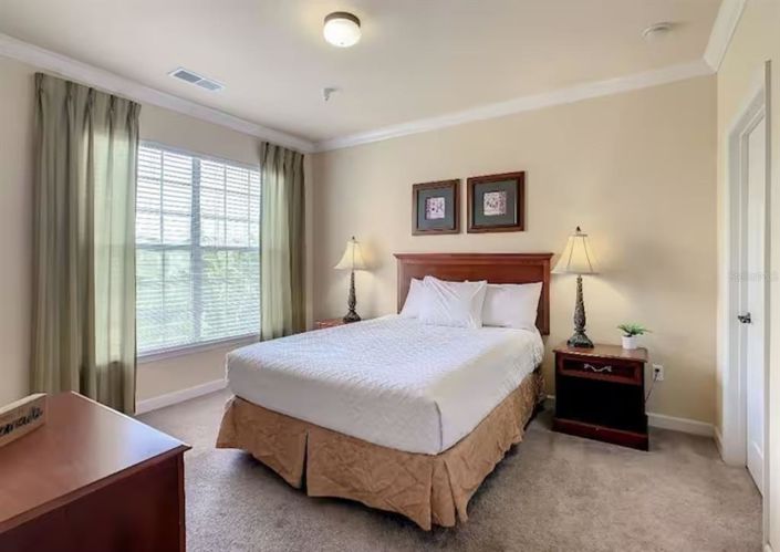 Image No.8-2 Bed Property for sale