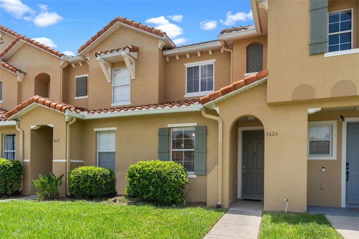 Image No.2-Maison de ville de 3 chambres à vendre à Kissimmee