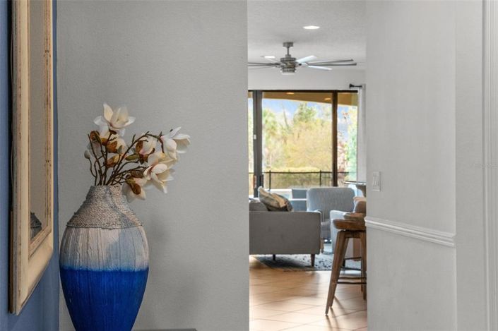 Image No.19-5 Bed Property for sale