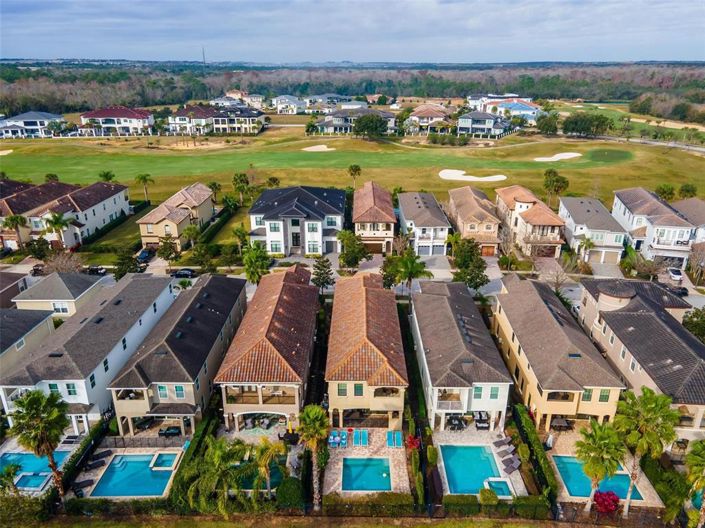 Image No.65-5 Bed Property for sale