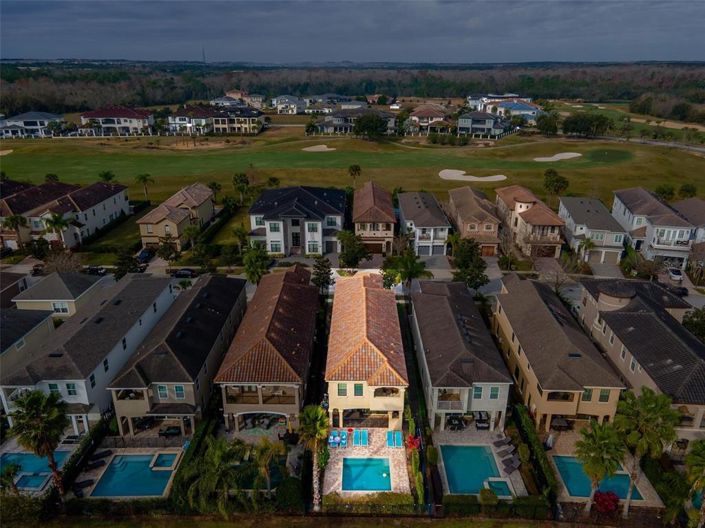 Image No.66-5 Bed Property for sale