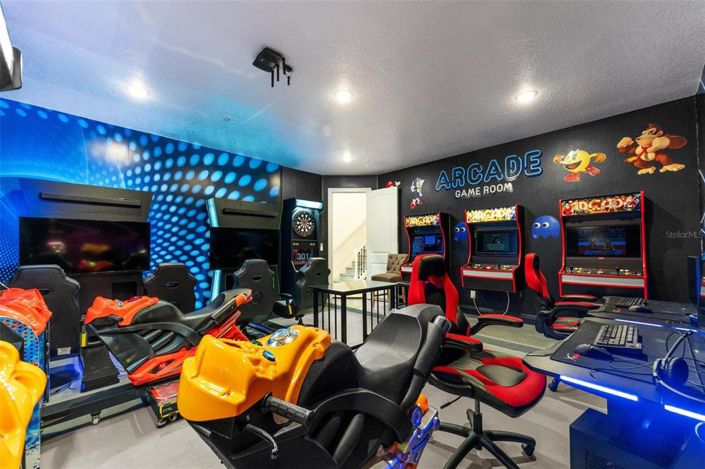 Image No.82-5 Bed Property for sale