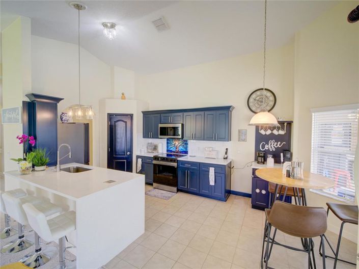 Image No.24-3 Bed Property for sale