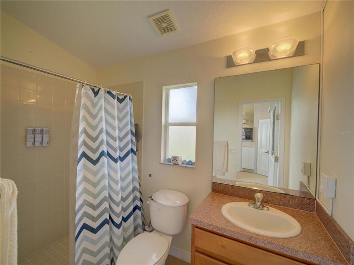 Image No.43-3 Bed Property for sale