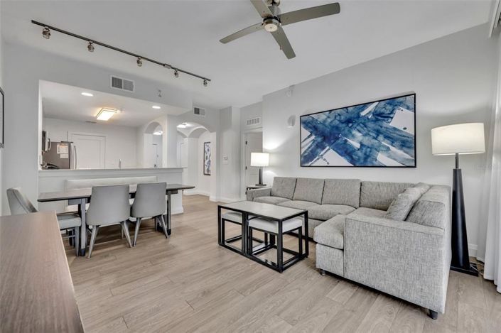 Image No.11-2 Bed Property for sale