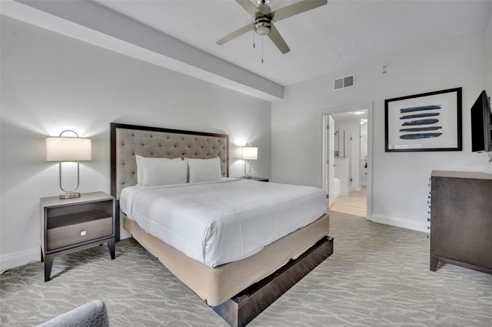 Image No.14-2 Bed Property for sale