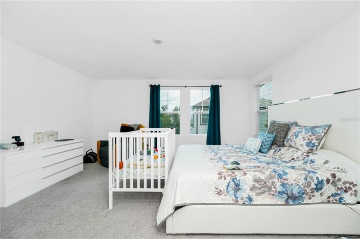 Image No.18-3 Bed Townhouse for sale