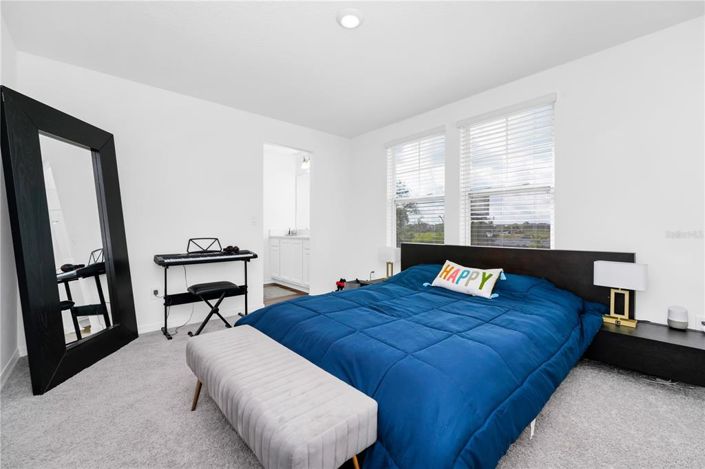 Image No.23-3 Bed Townhouse for sale