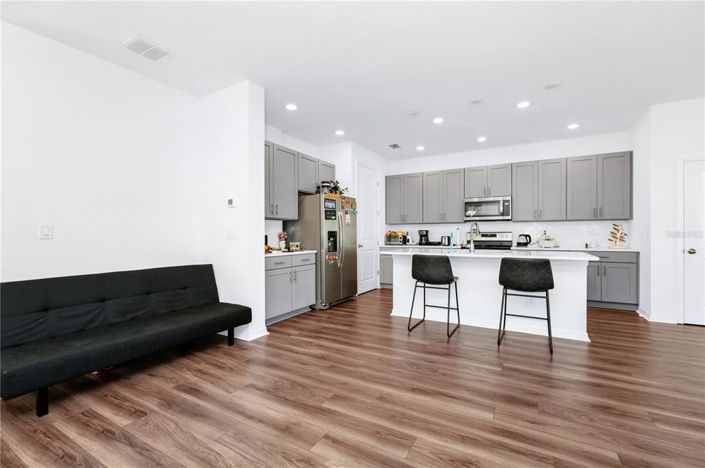 Image No.6-3 Bed Townhouse for sale