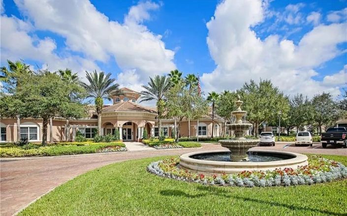 Image No.39-3 Bed Property for sale