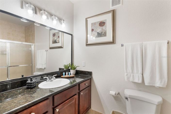 Image No.21-2 Bed Property for sale