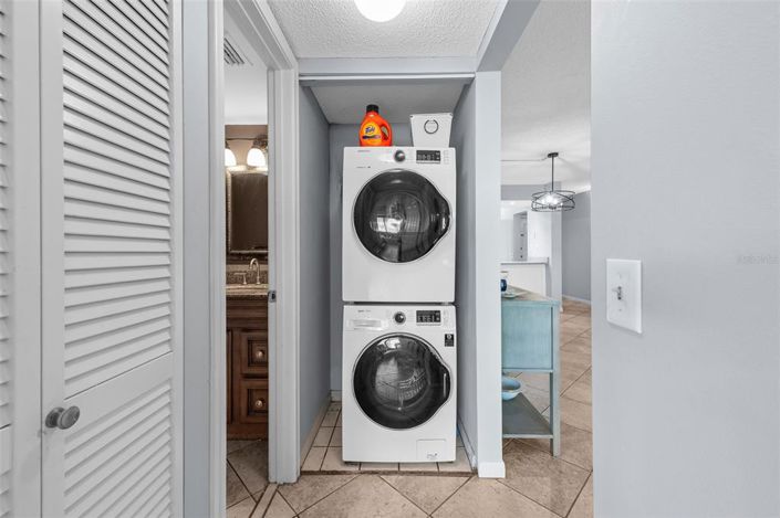 Image No.22-2 Bed Property for sale