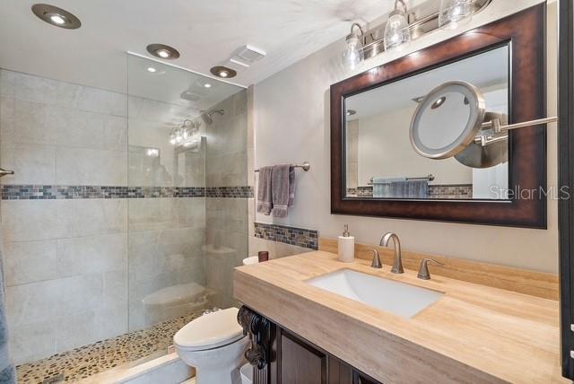 Image No.20-2 Bed Property for sale