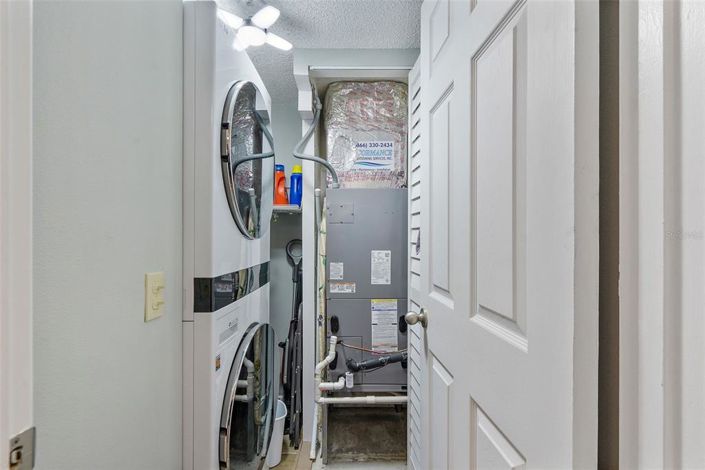 Image No.27-2 Bed Property for sale