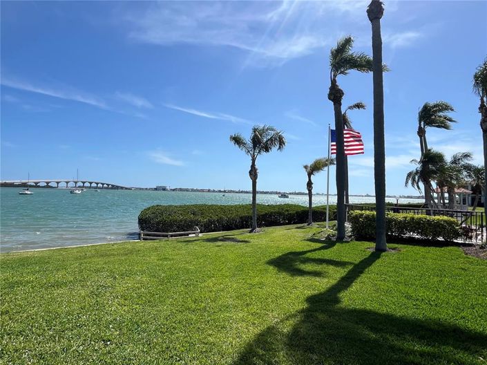 Image No.28-2 Bed Property for sale