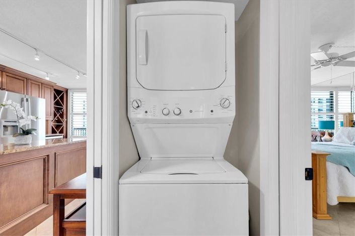 Image No.20-2 Bed Property for sale