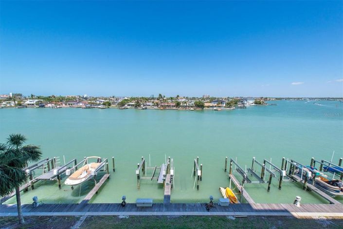 Image No.28-2 Bed Property for sale