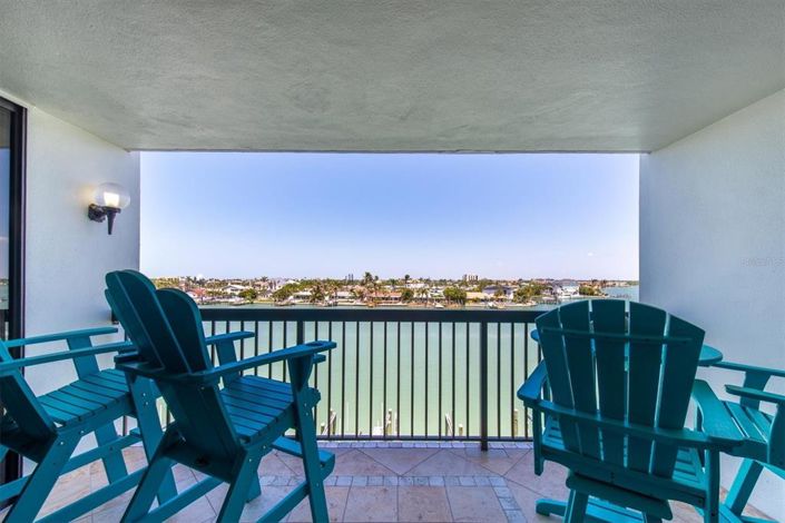 Image No.30-2 Bed Property for sale