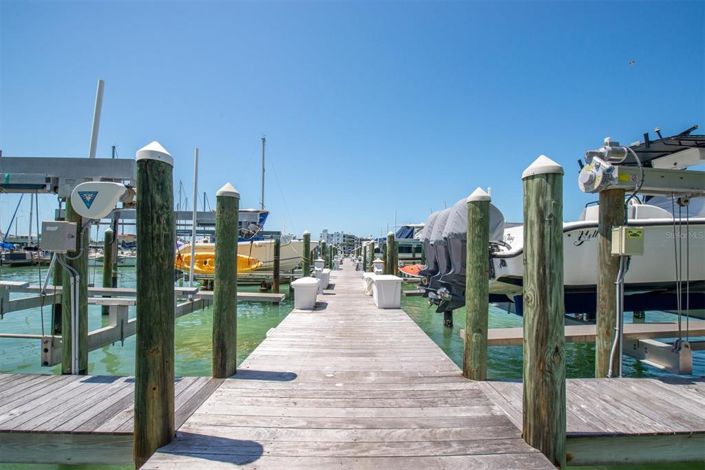 Image No.33-2 Bed Property for sale