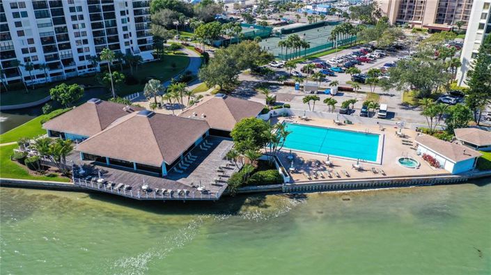 Image No.43-2 Bed Property for sale