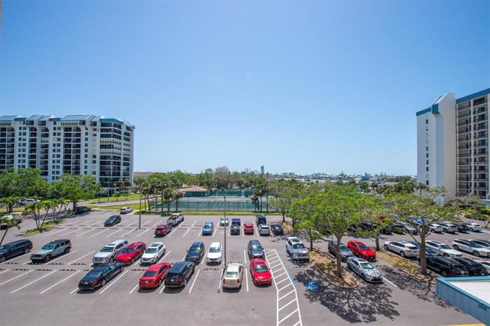 Image No.6-2 Bed Property for sale